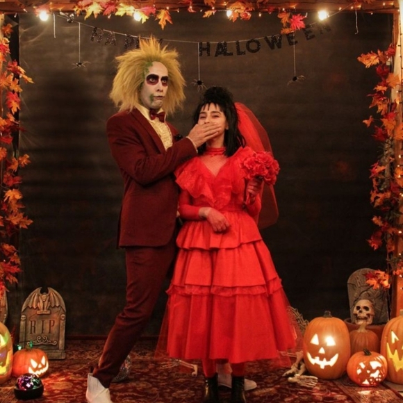 Beetlejuice and Lydia costume - Picture 5 of 5